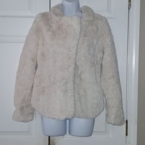 Jou Jou for Versona super soft cream color  faux fur jacket  Sz S  NWOT